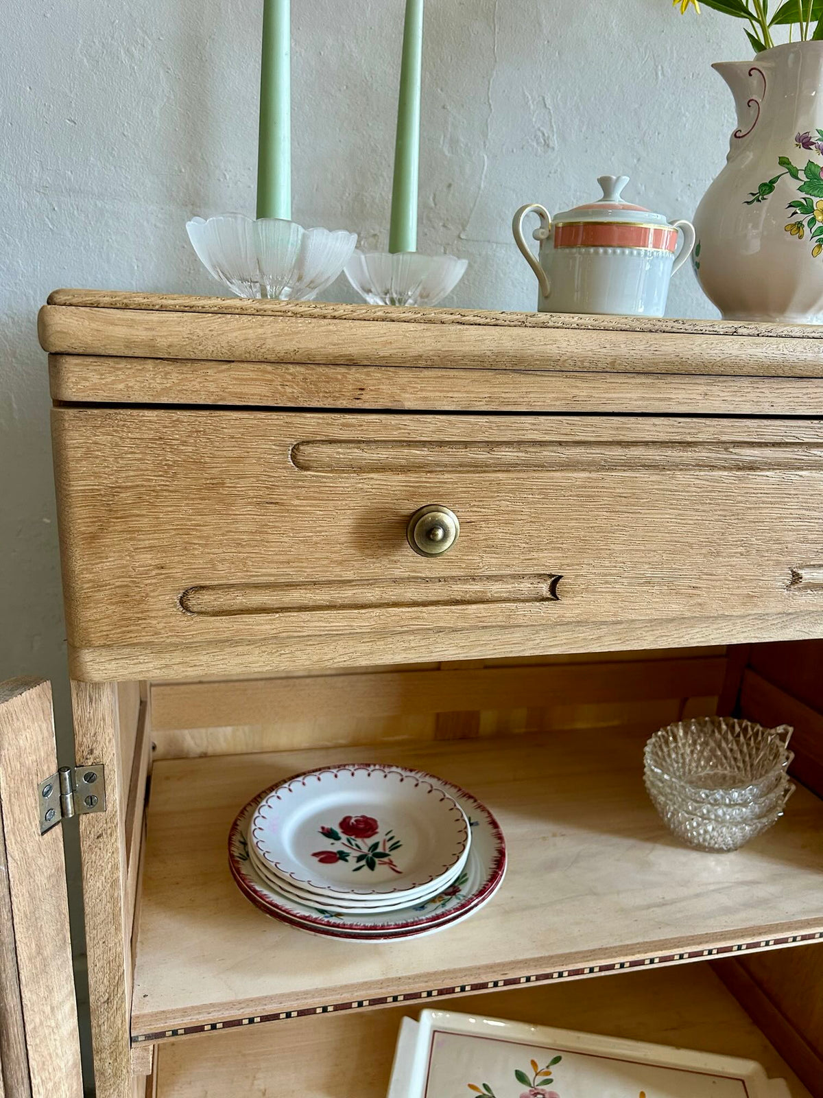 Buffet 2 portes art deco   Patine