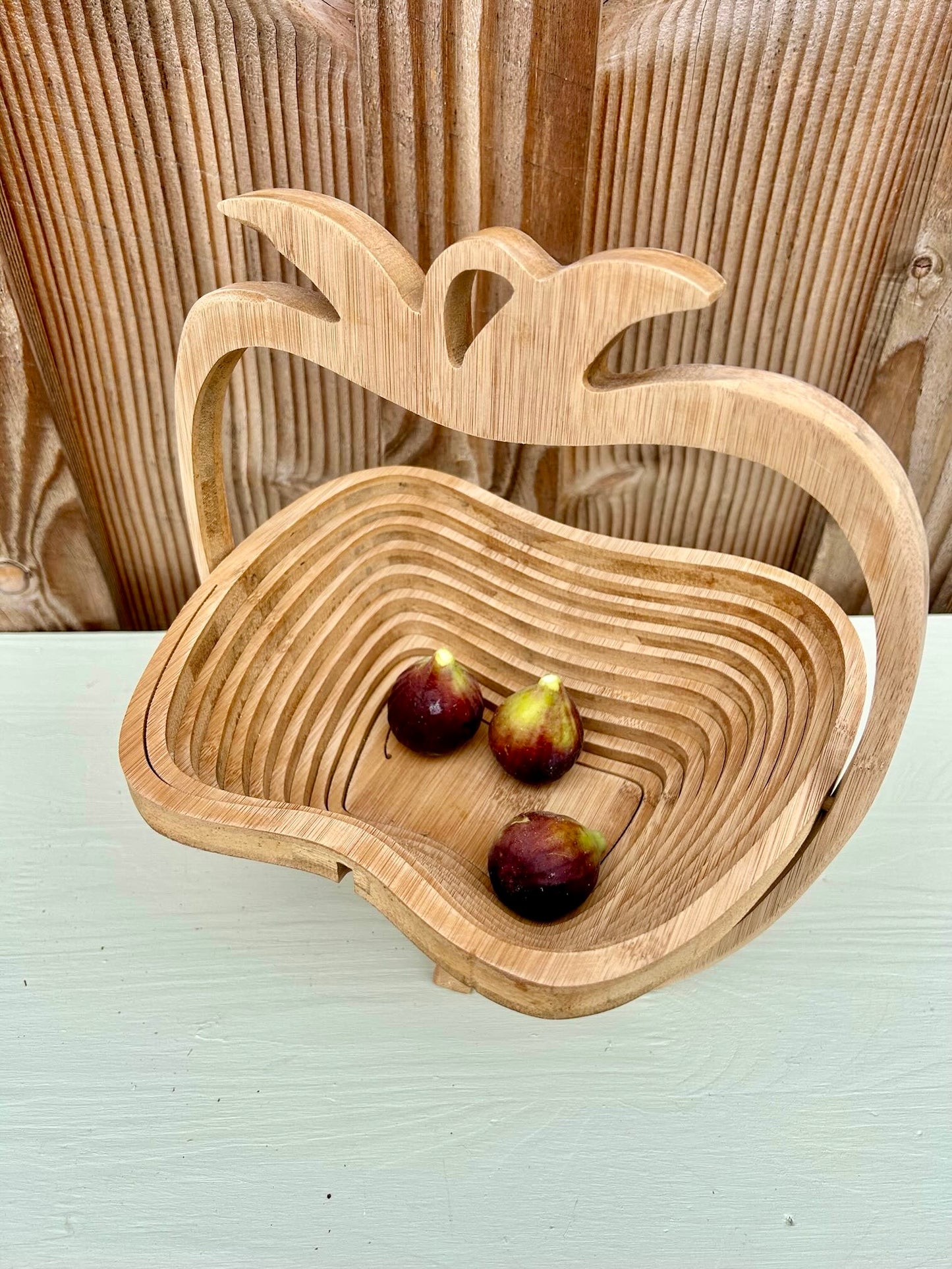 Corbeille à fruits pomme en bois pliable   Patine