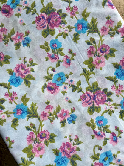 Nappe fleurie vintage