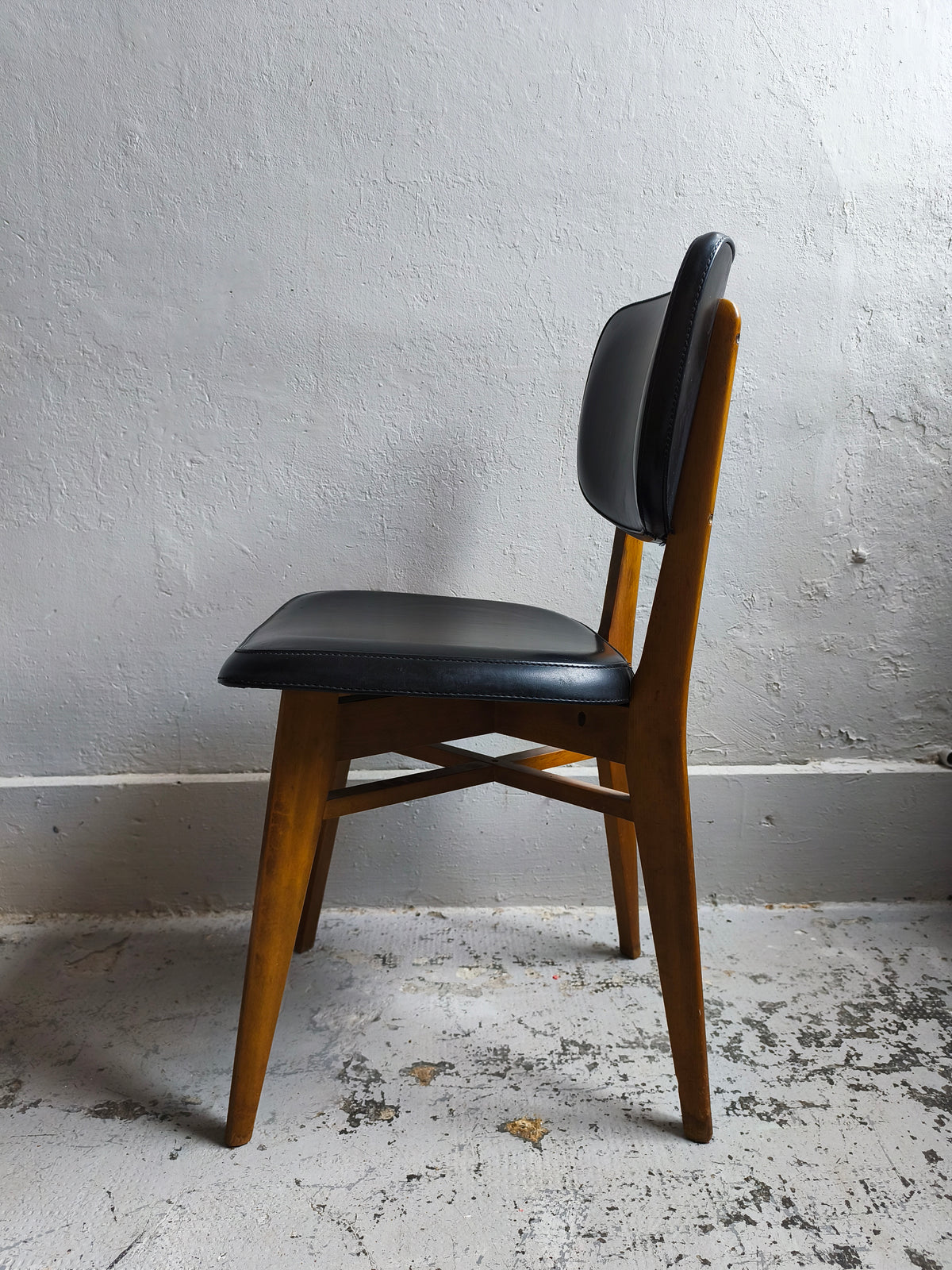 Chaise vintage style scandinave lot de 2   Patine