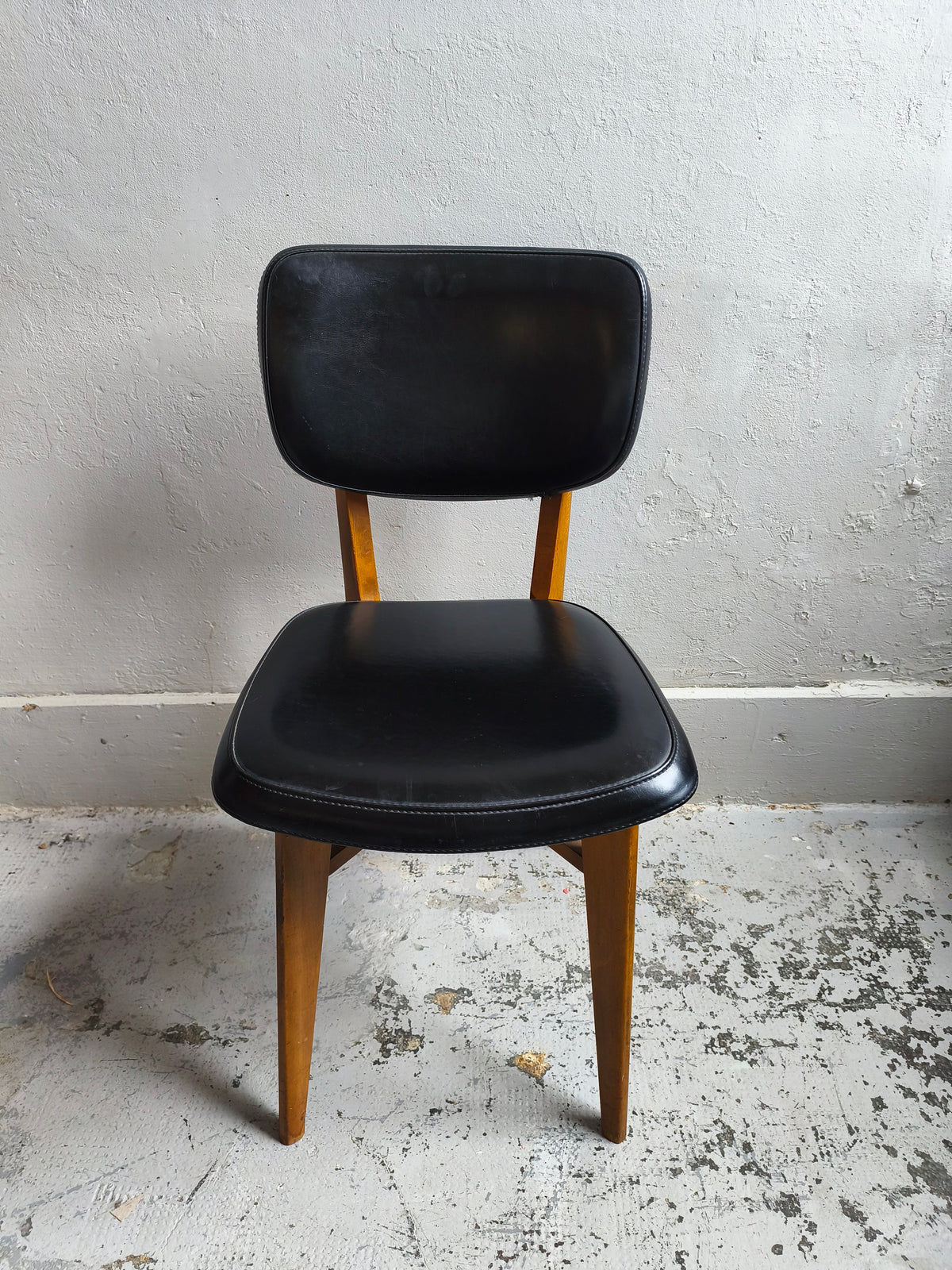 Chaise vintage style scandinave lot de 2   Patine