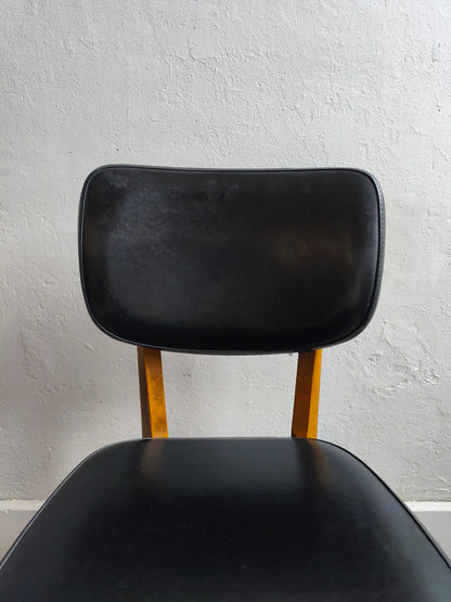 Chaise vintage style scandinave lot de 2   Patine