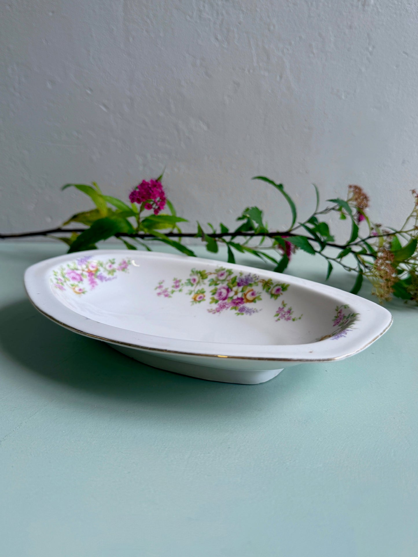 Ravier à petites fleurs