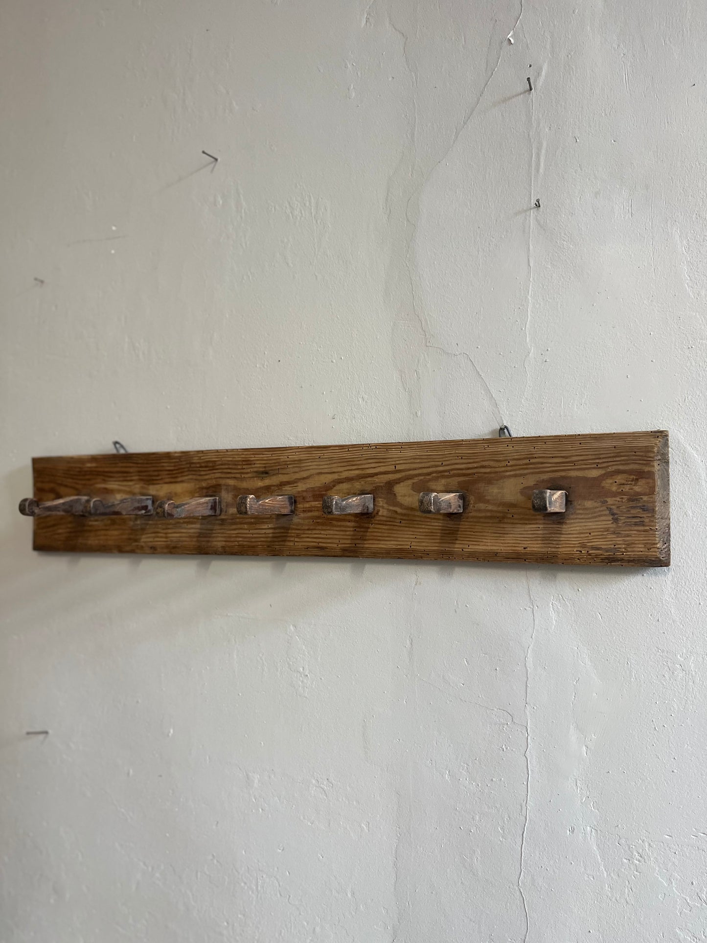 Porte manteaux mural ancien en bois  Décoration Patine