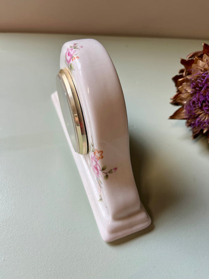 Petite horloge ancienne en céramique « Quartz »