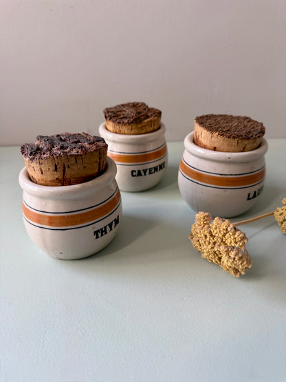 Set de 3 pots à herbes en grès