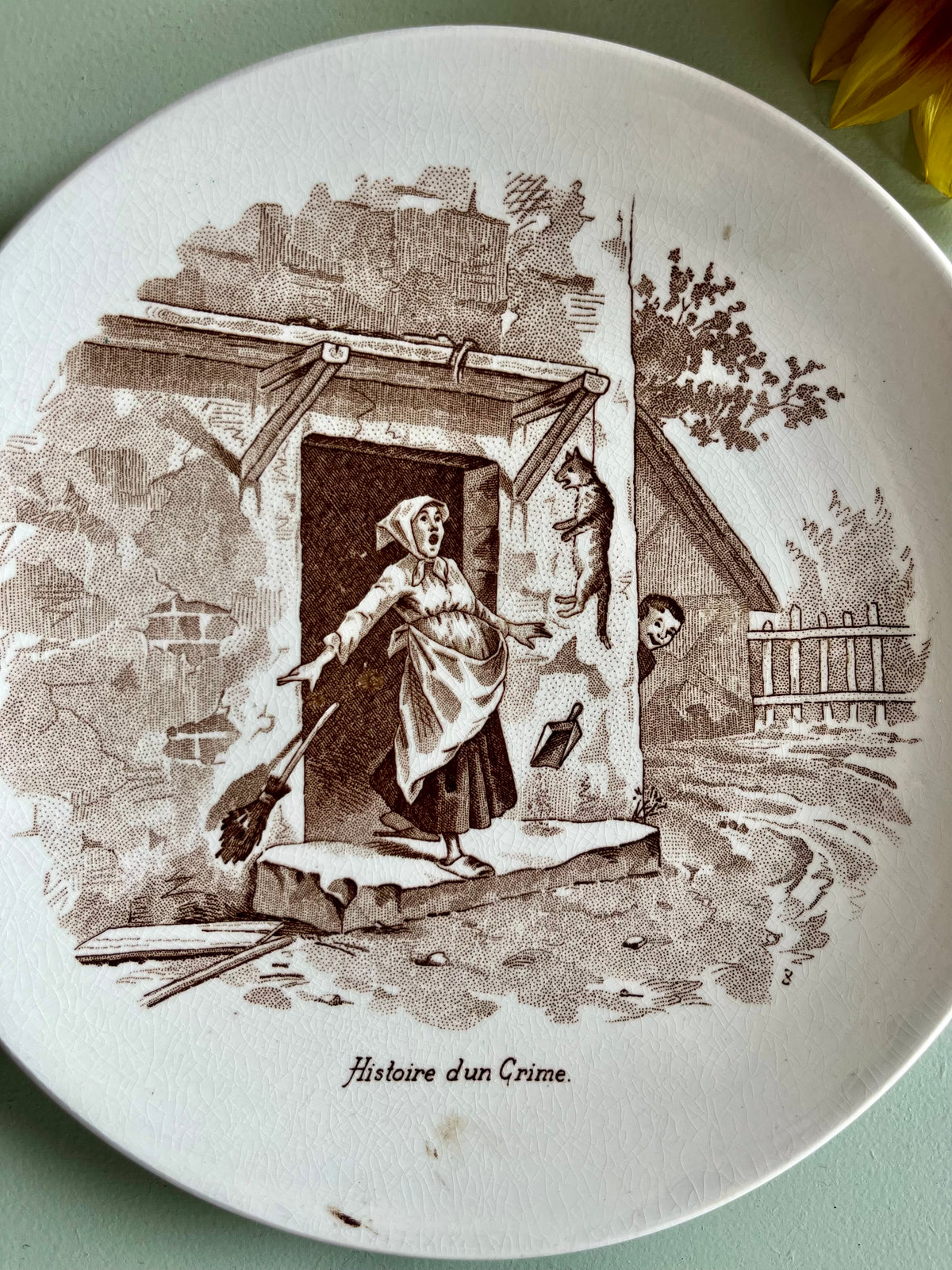 Assiette parlante Sarreguemines – Histoire d'un crime  Vaisselle Patine