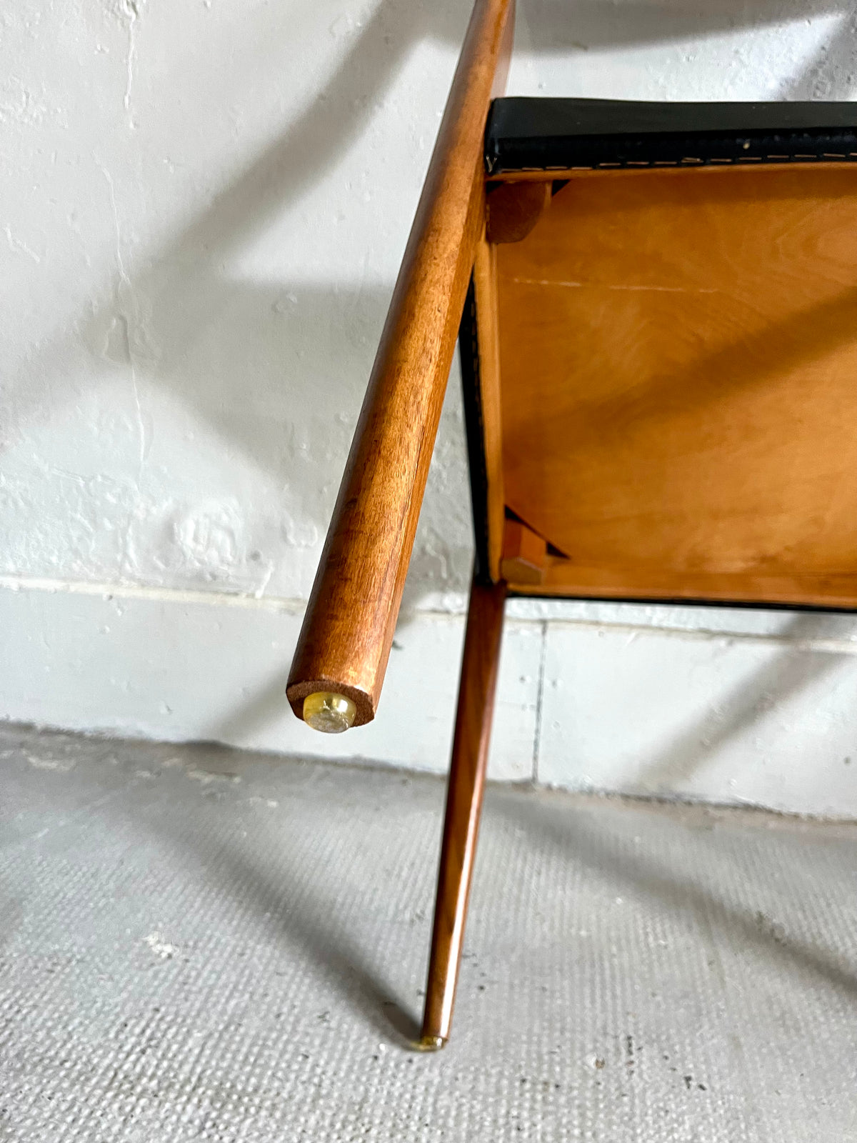 Chaises scandinaves teck et Skaï-lot de 6   Patine