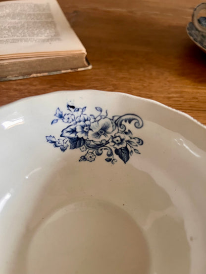 Tasses à thé anglaises avec coupelles- lot de 4  Vaisselle Patine