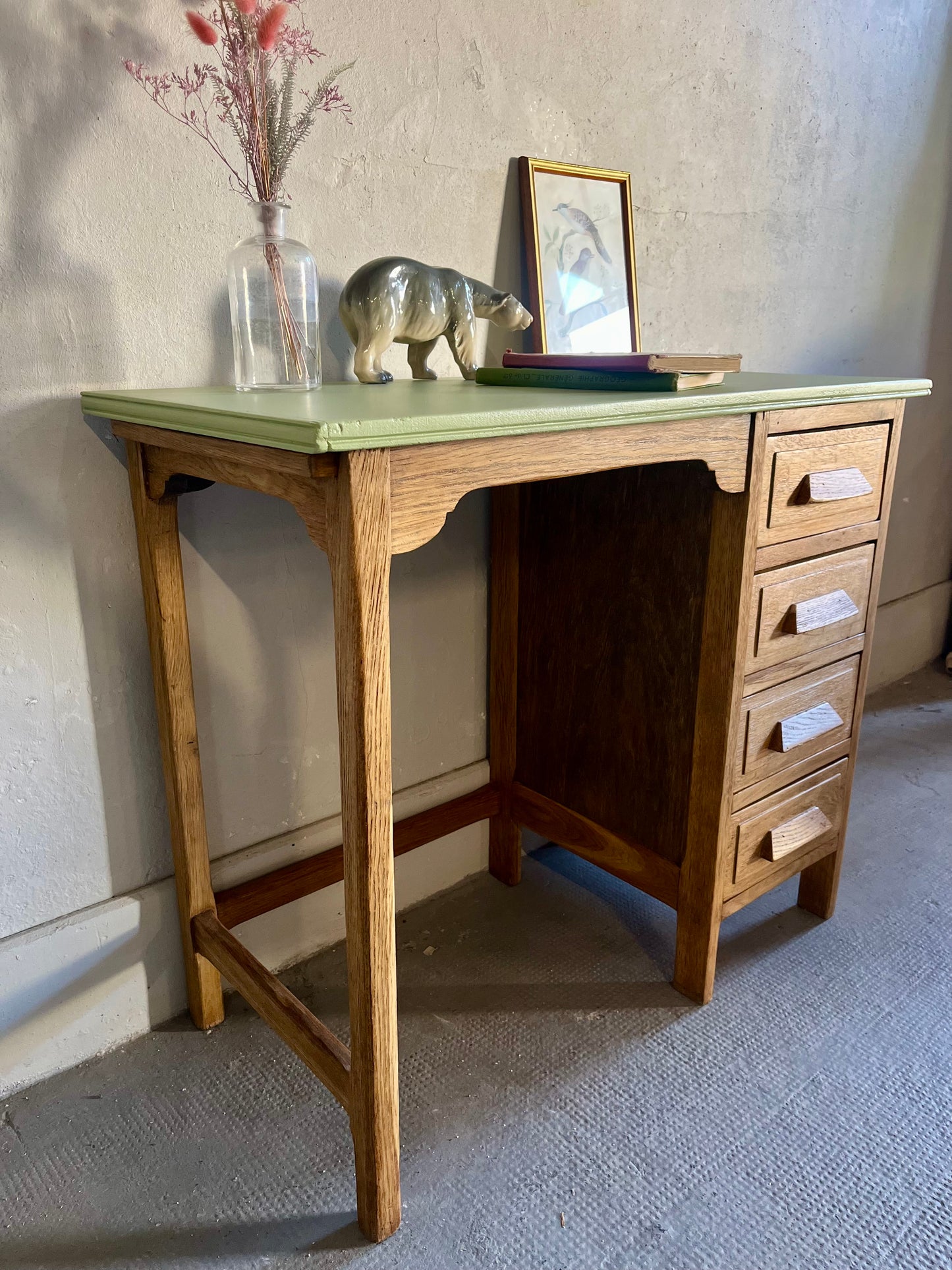Bureau enfant ancien