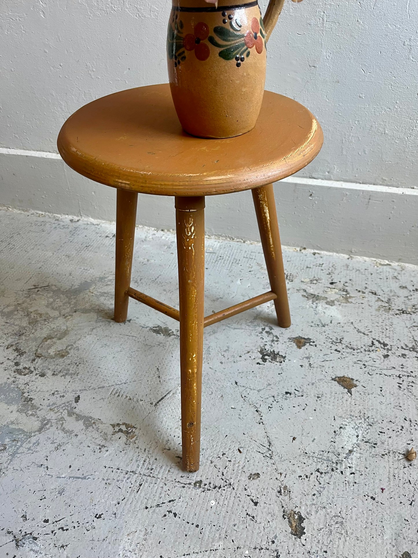 Tabouret d’atelier vintage patiné