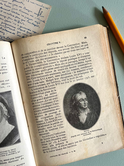 Livre ancien histoire de France  Décoration Patine