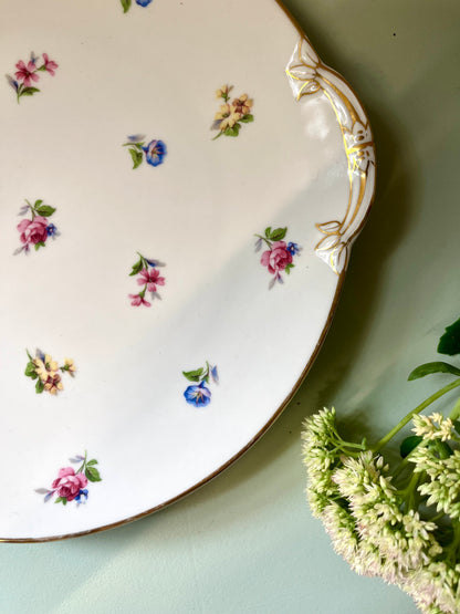 Plat à gâteau en porcelaine  Vaisselle Patine
