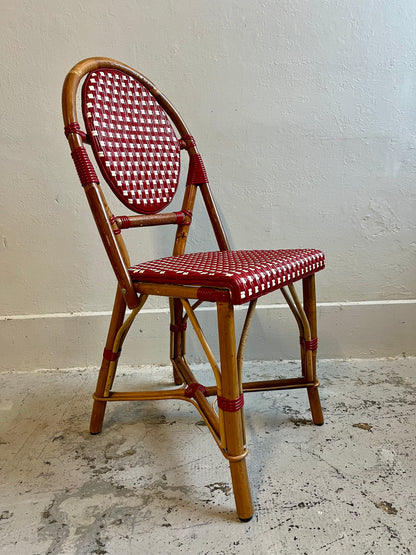 Chaise bistrot de terrasse-style café parisien