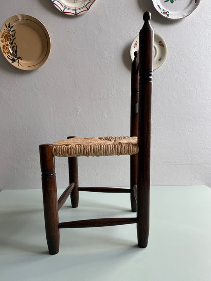 Chaise enfant en bois et paille vintage