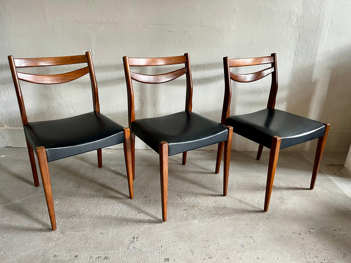 Chaises scandinaves teck et Skaï-lot de 6   Patine