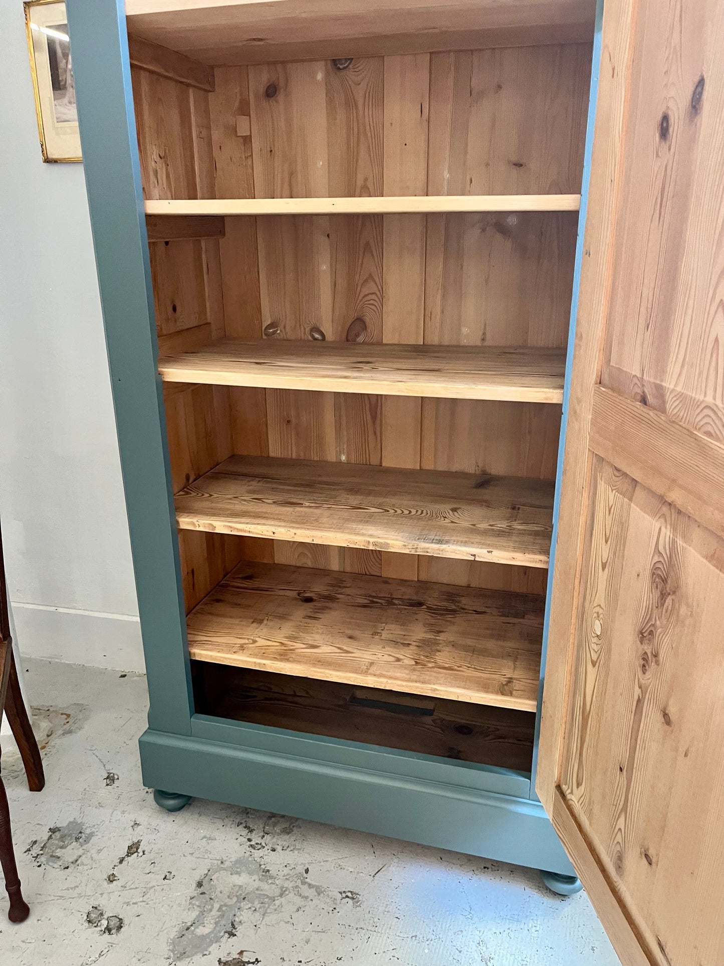 Bonnetière/armoire ancienne une porte bleu-gris