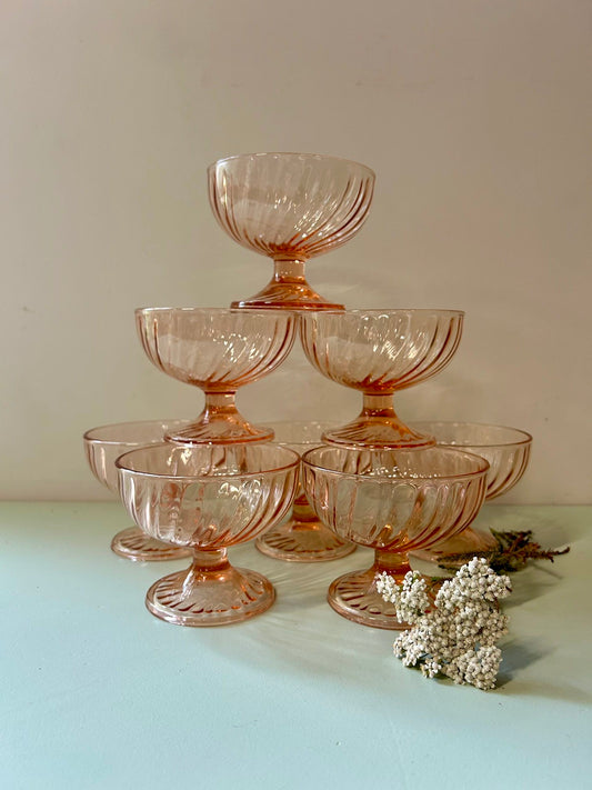 Coupes à glace en Rosaline - lot de 8   Patine