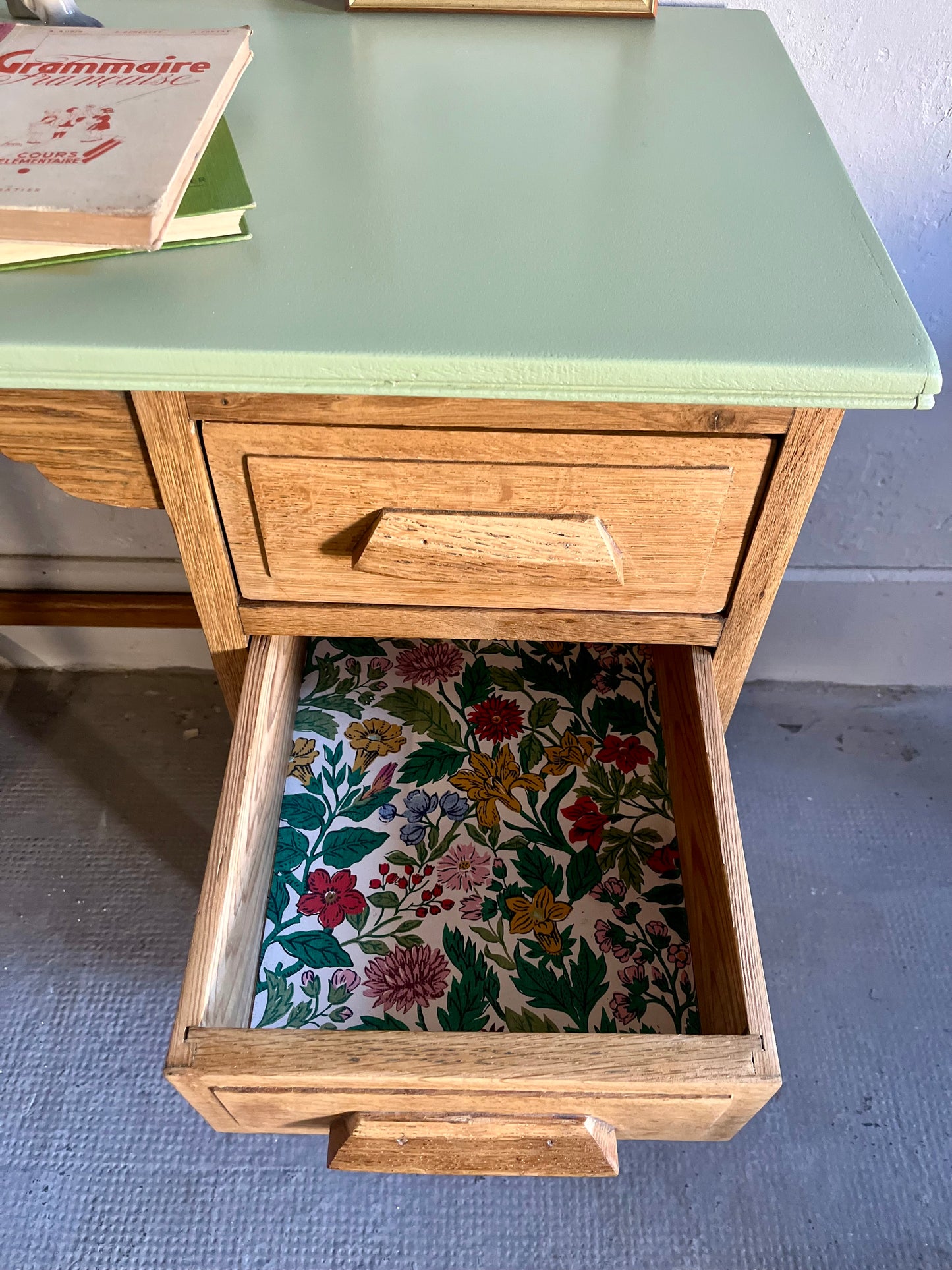 Bureau enfant ancien