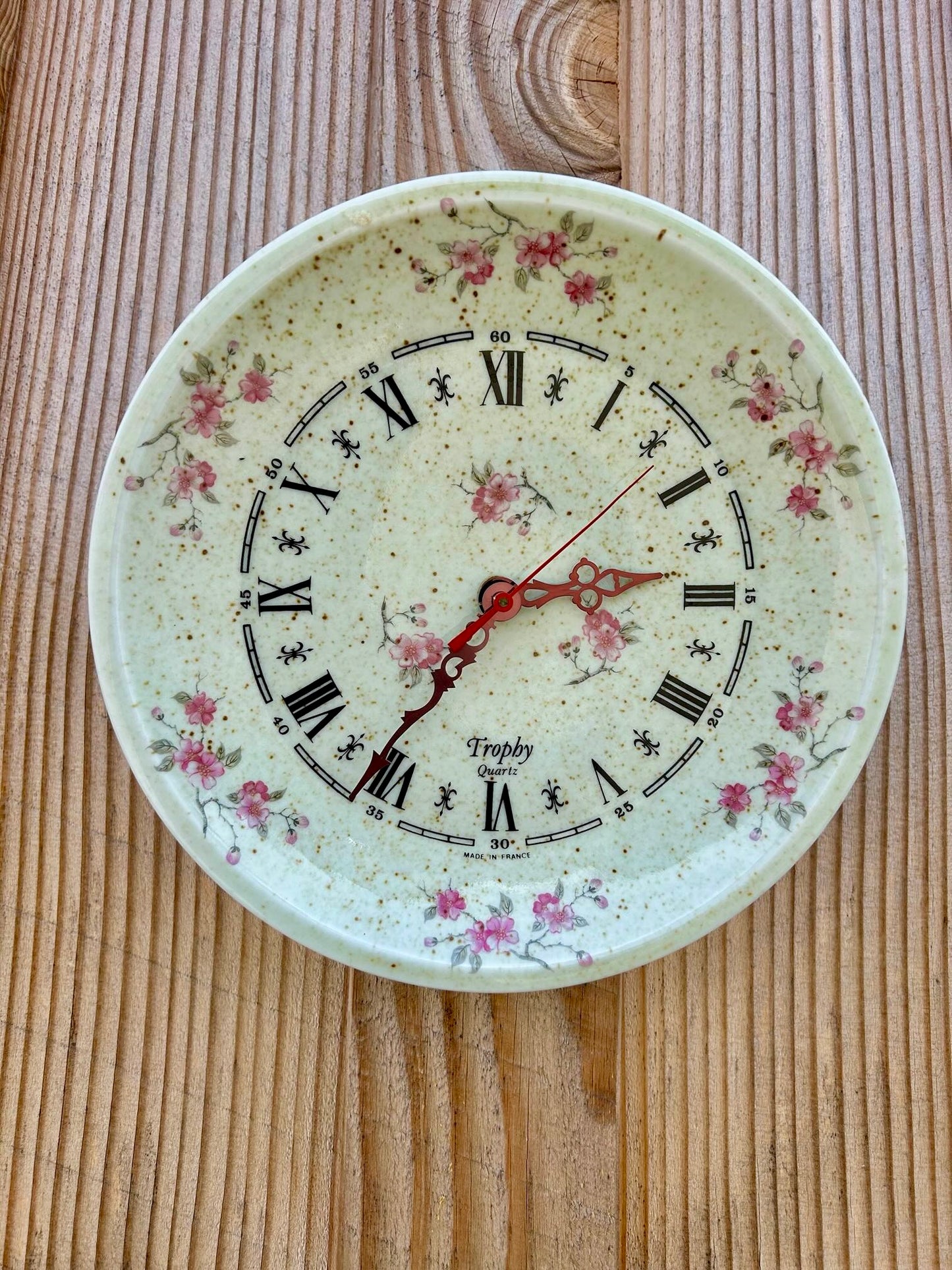 Horloge murale Porcelaine de Sologne  Décoration Patine