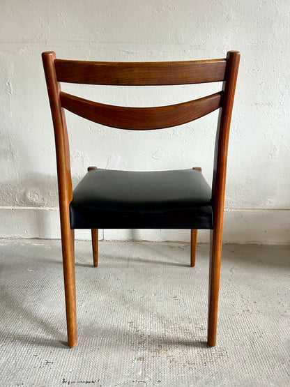 Chaises scandinaves teck et Skaï-lot de 6   Patine
