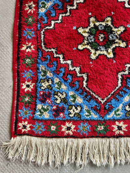 Petit tapis tissé main   Patine