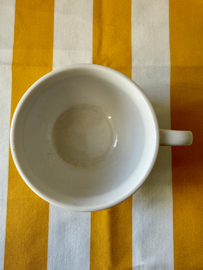 Tasse en porcelaine Annick Bitaud décor citron