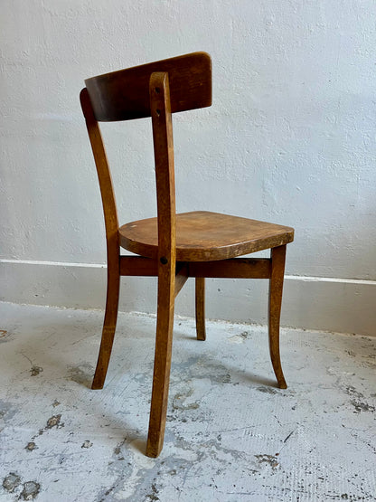 Lot de 2 chaises bistrot anciennes