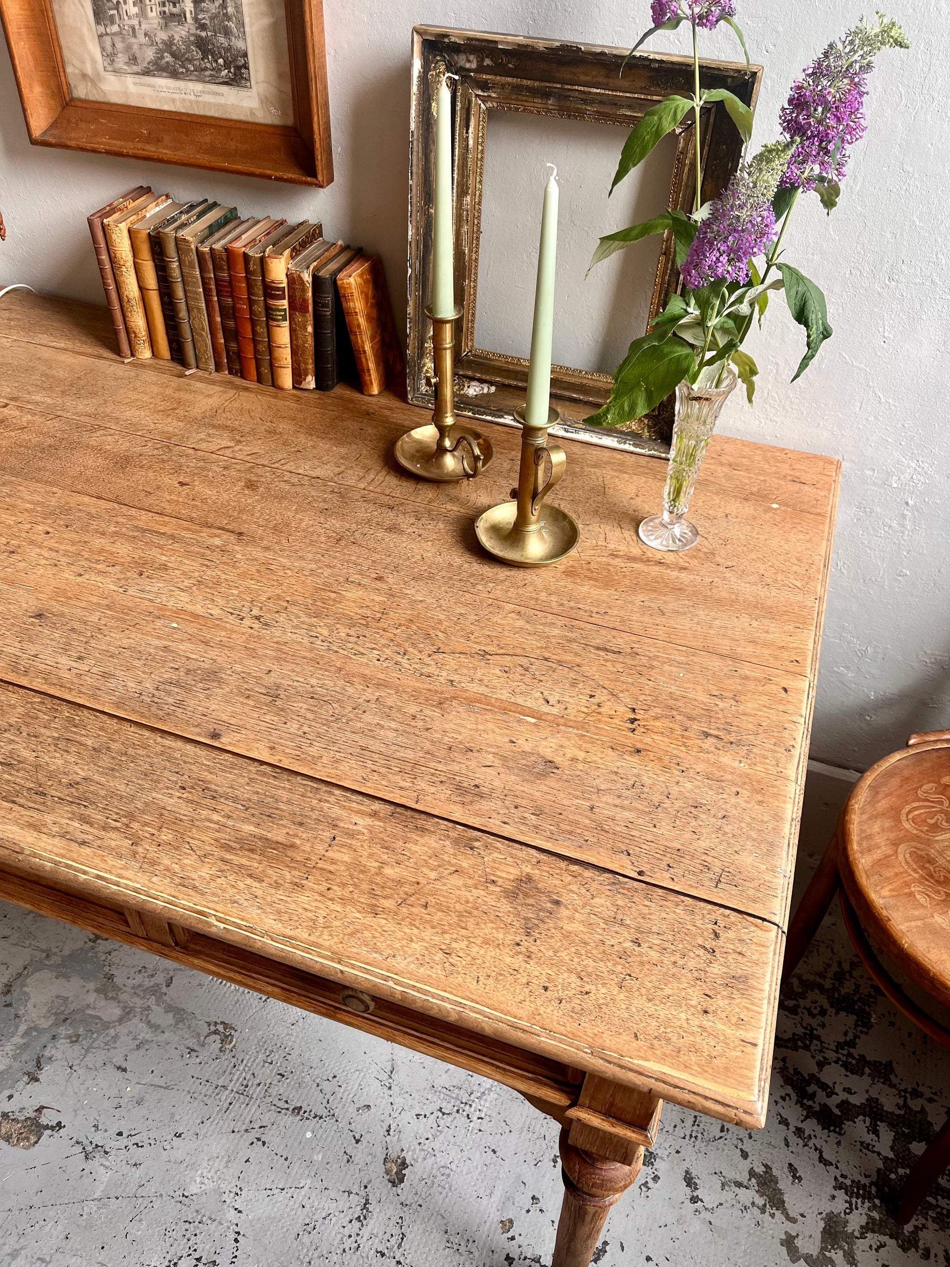 Bureau ancien en chêne/ table   Patine