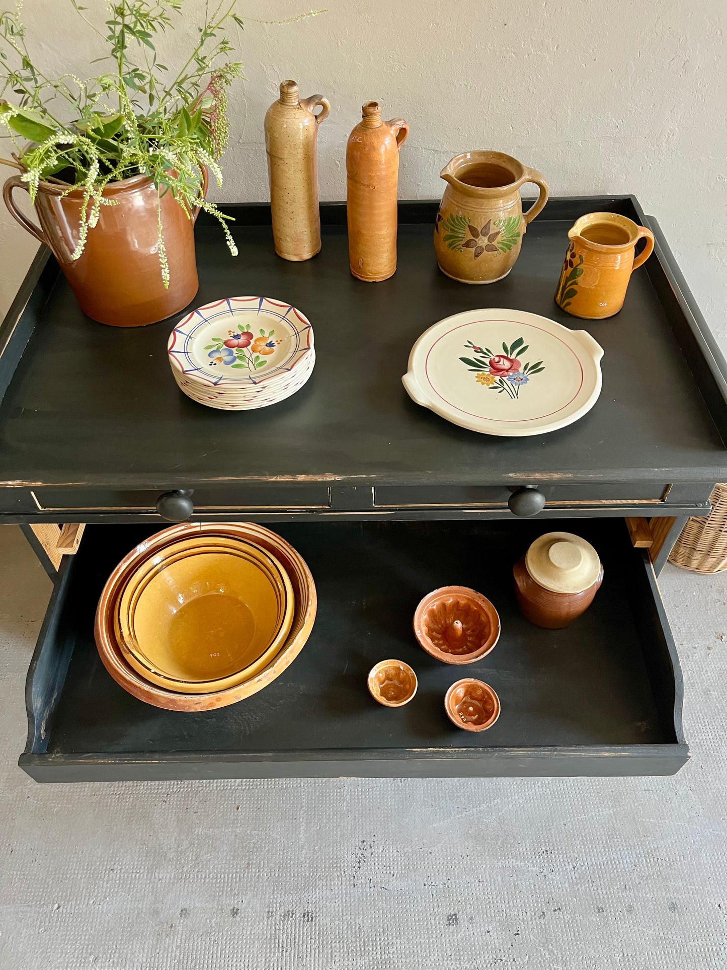 Buffet patiné noir ancien  Meubles Patine
