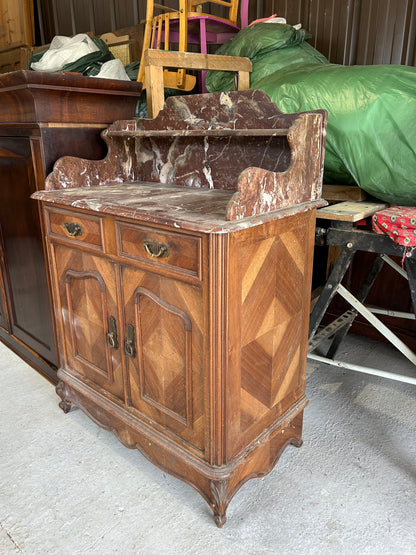 Meuble de toilette - petit buffet   Patine
