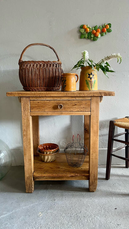 Petit établi ancien avec tiroir   Patine