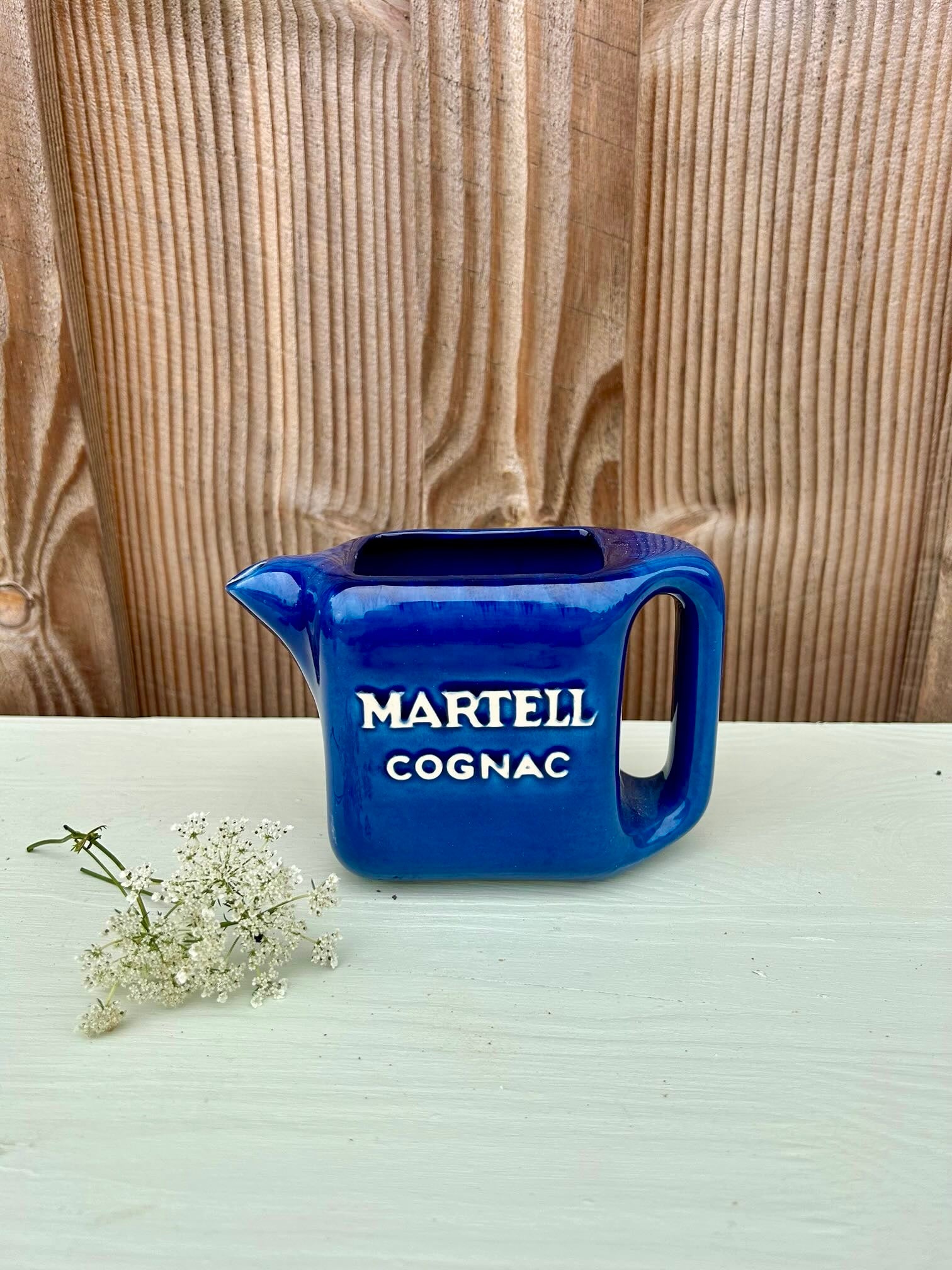 Pichet publicitaire Martell Cognac Saint-Clément  Vaisselle Patine