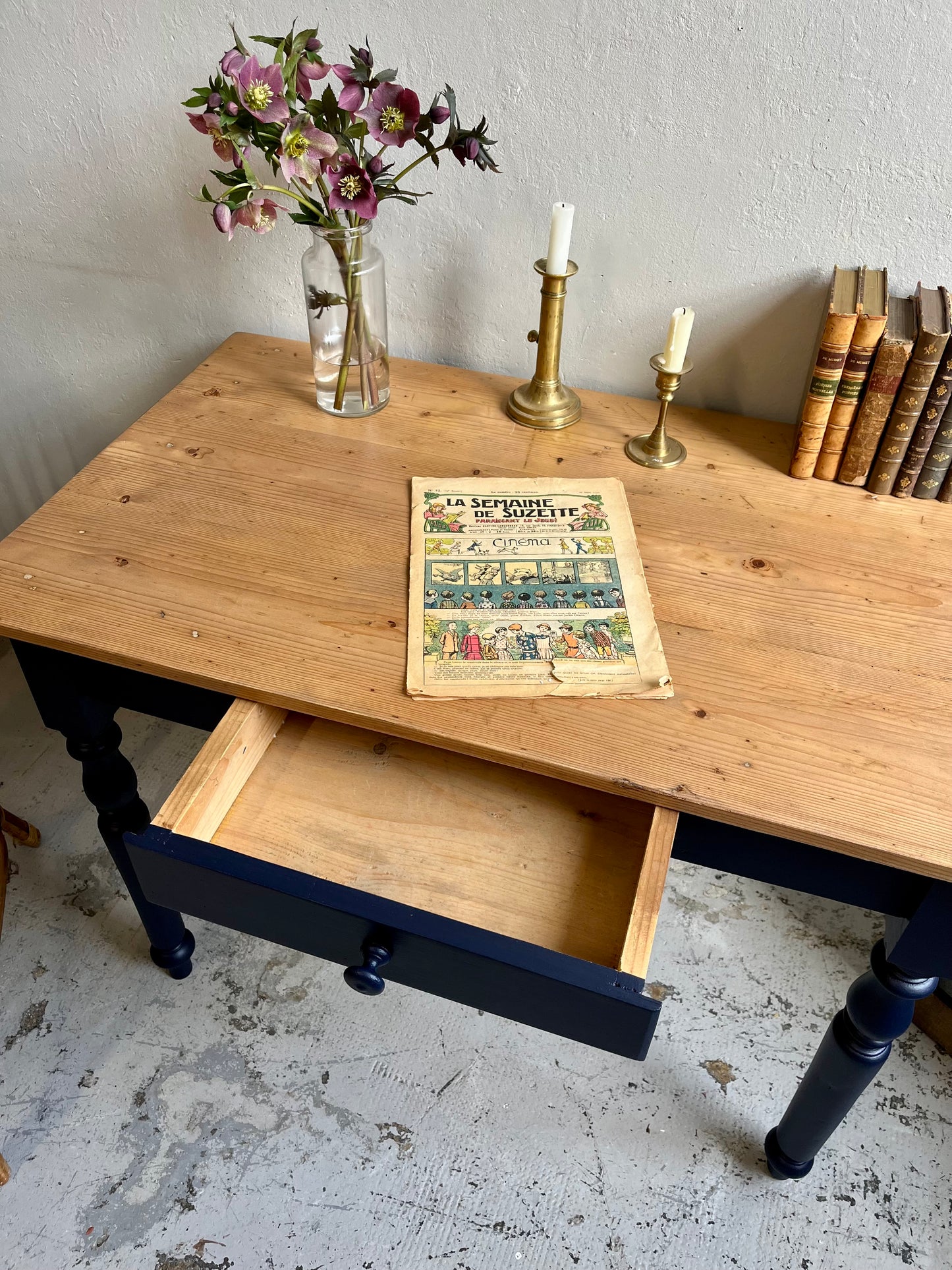 Bureau/table bleu nuit et bois