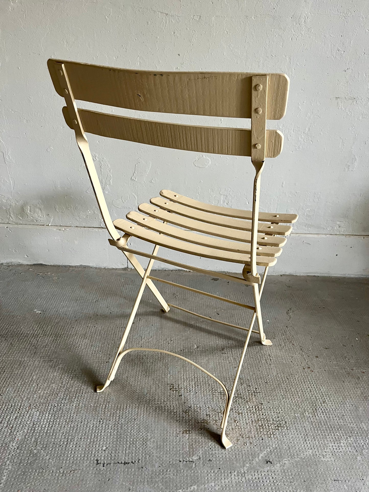 Paire de chaises de jardin anciennes  Meubles Patine