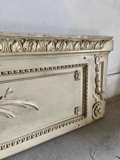 Panneau mural sculpté ancien