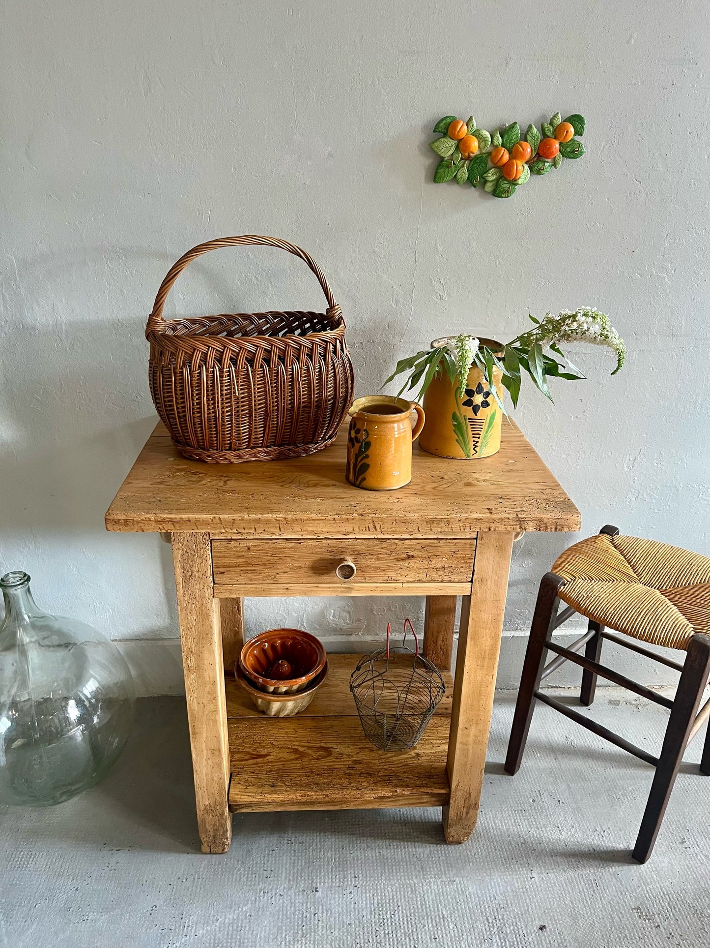 Petit établi ancien avec tiroir   Patine