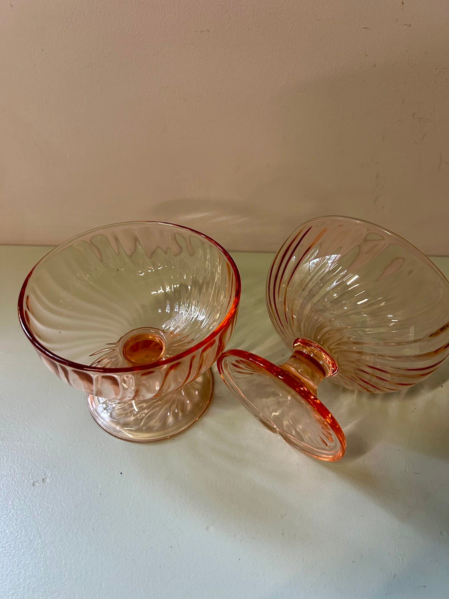 Coupes à glace en Rosaline - lot de 8   Patine