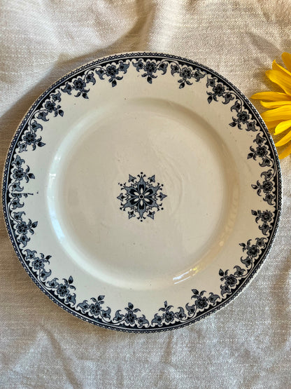 Assiette terre de fer « Gagny »   Patine
