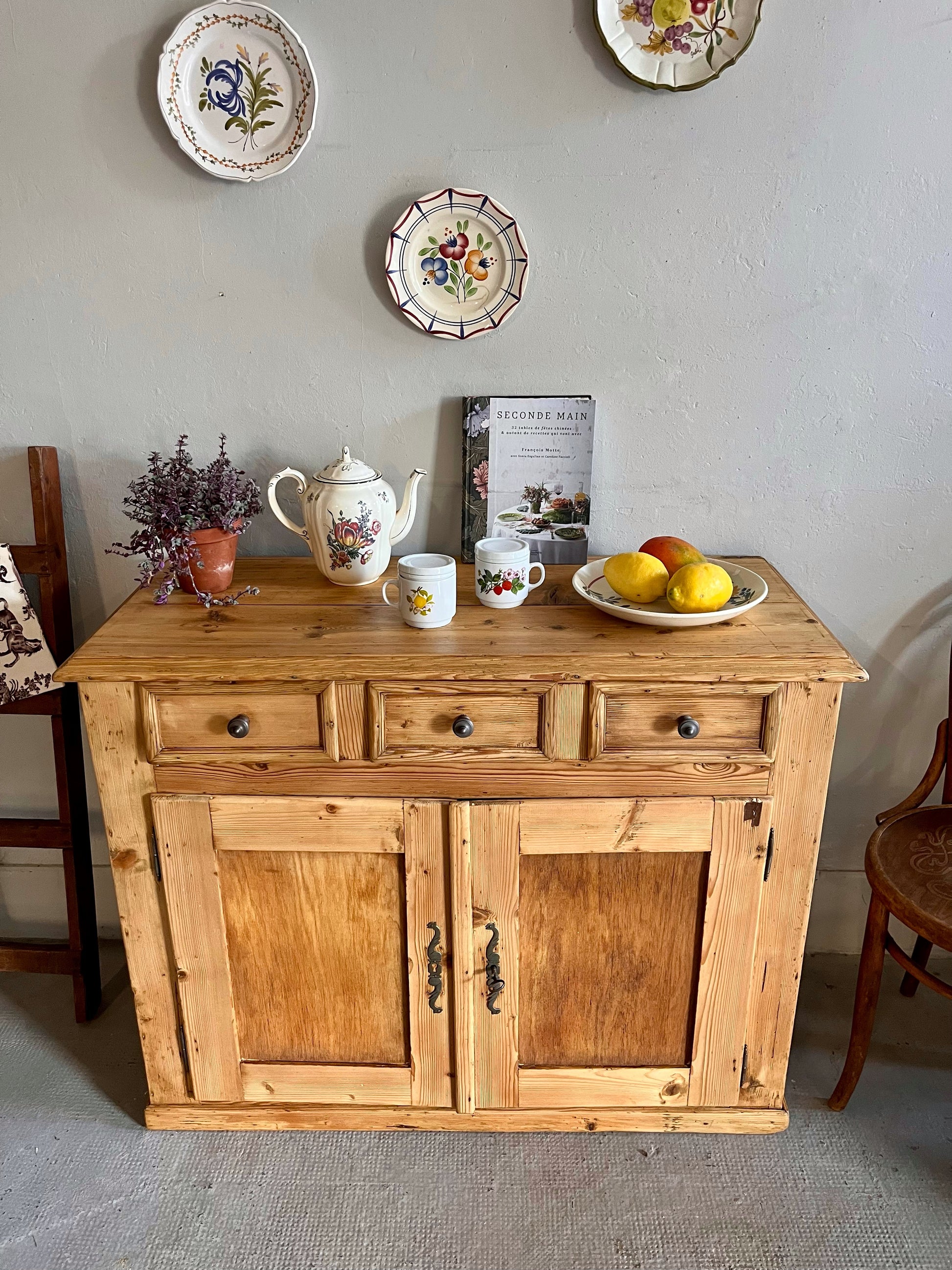 Buffet ancien en sapin 3 tiroirs  Meubles Patine