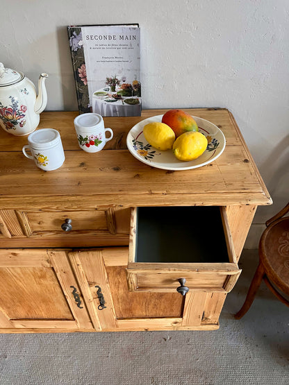 Buffet ancien en sapin 3 tiroirs  Meubles Patine