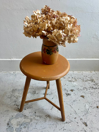 Tabouret d’atelier vintage patiné