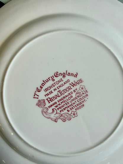 Assiette creuse Royal Tudor Ware