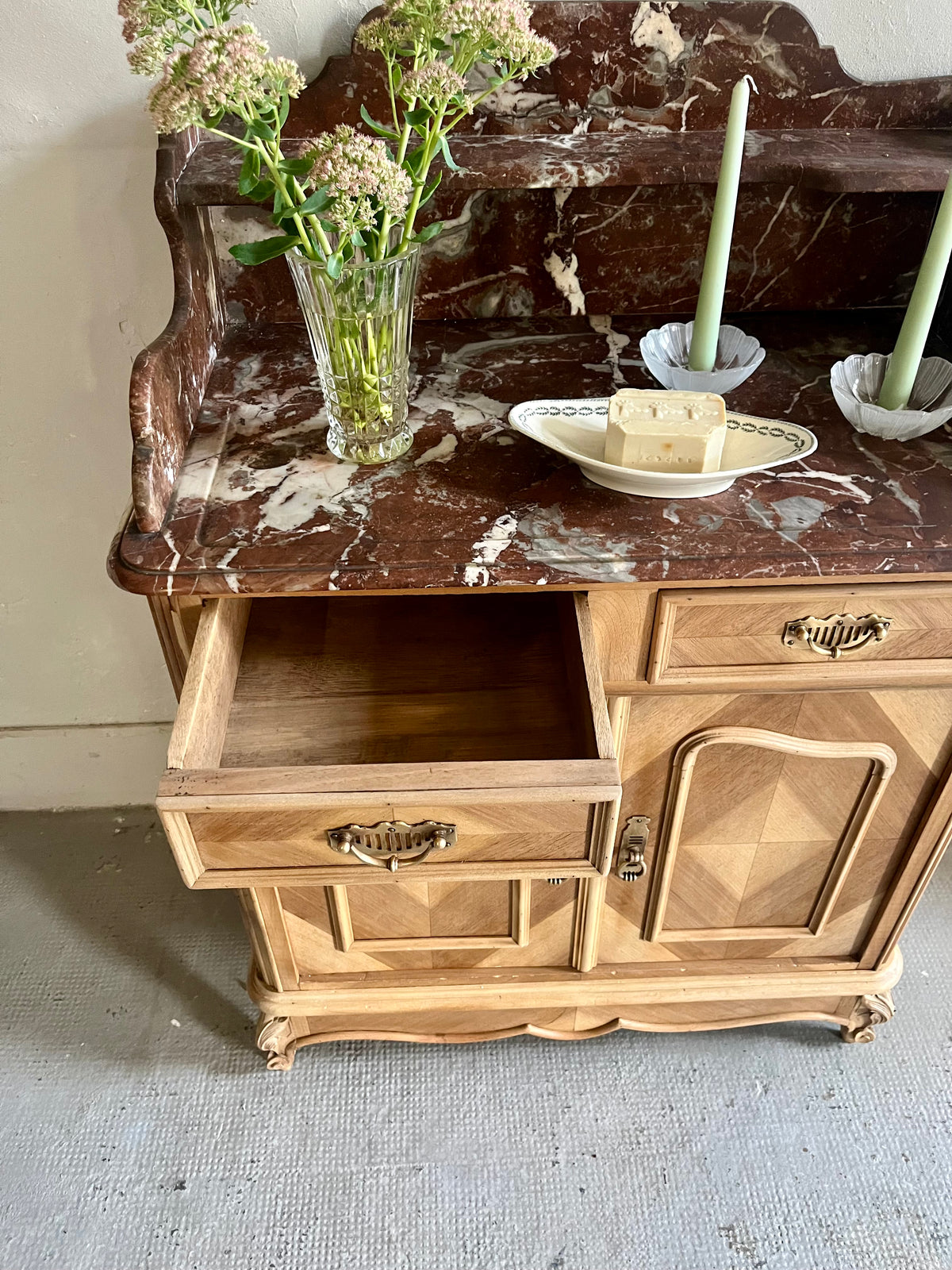 Meuble de toilette plateau marbre  Meubles Patine