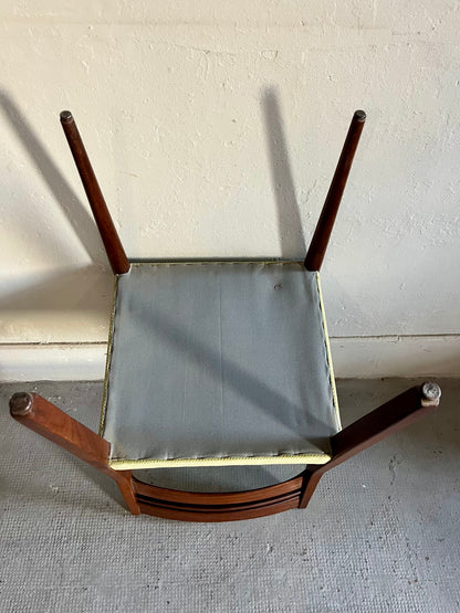 Chaises années 60 en teck style scandinave- lot de 3   Patine