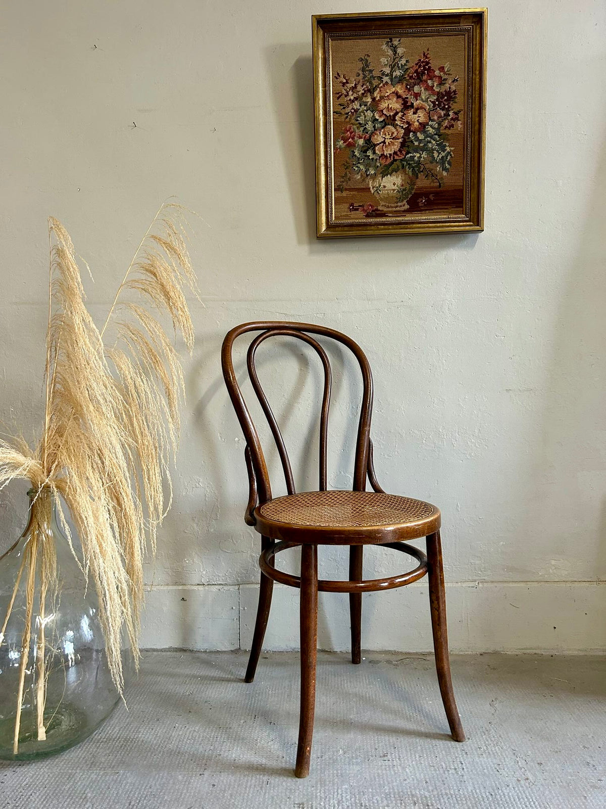 Chaise bistrot assise cannage - type  18 Thonet   Patine