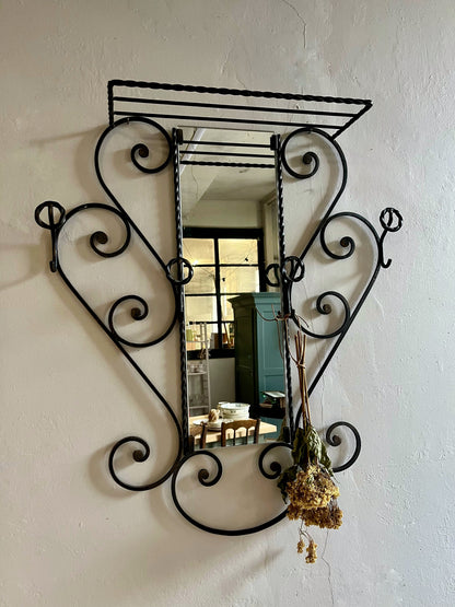 Miroir vestiaire en fer forgé vintage