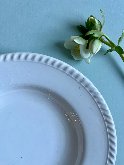Assiettes creuses en faïence blanche-lot de 2