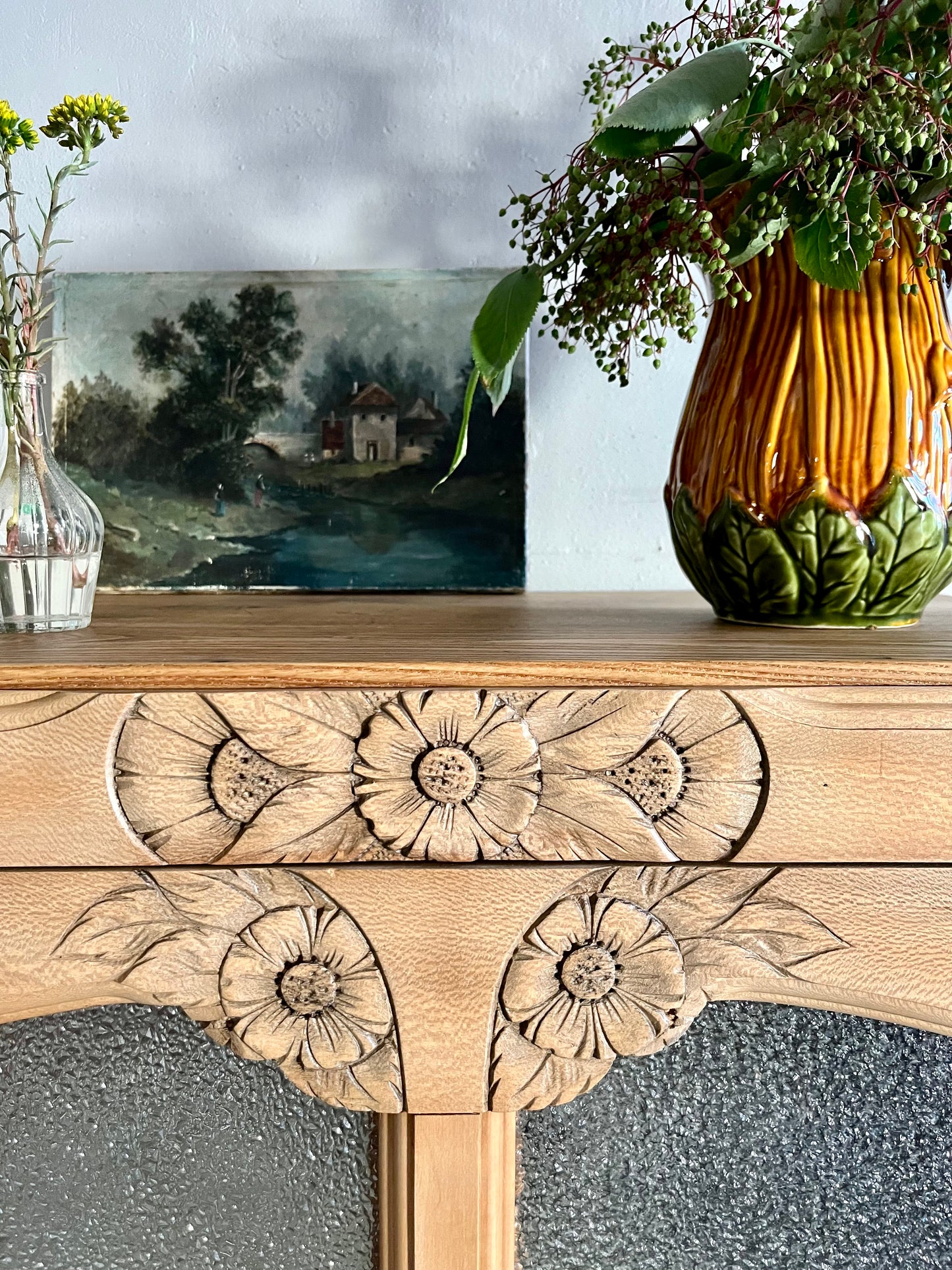 Bonnetière art déco vitrée  Meubles Patine