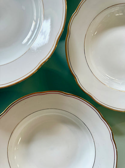 Assiettes creuses en porcelaine liseré doré – Lot de 6